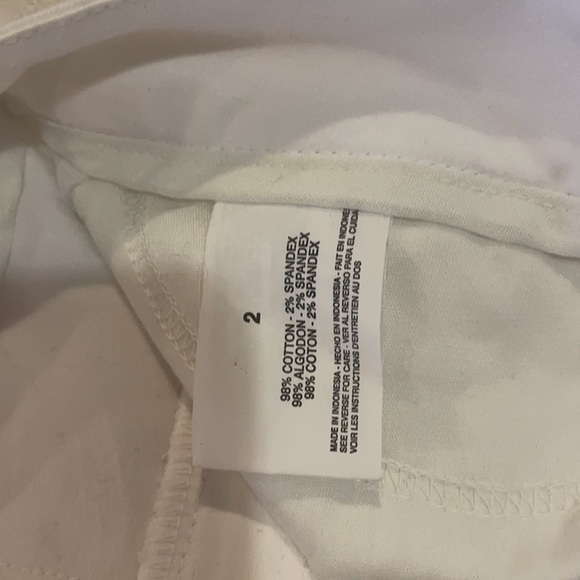 Nine West white bootcut jeans In size 2 / waist 25 - Picture 4 of 5